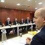 Governo quer compensar trabalhadores despedidos após 120 dias de experiência