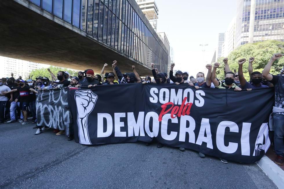 Convocados Novos Protestos Pró Democracia E Contra O Governo Do Brasil Mundo SÁbado