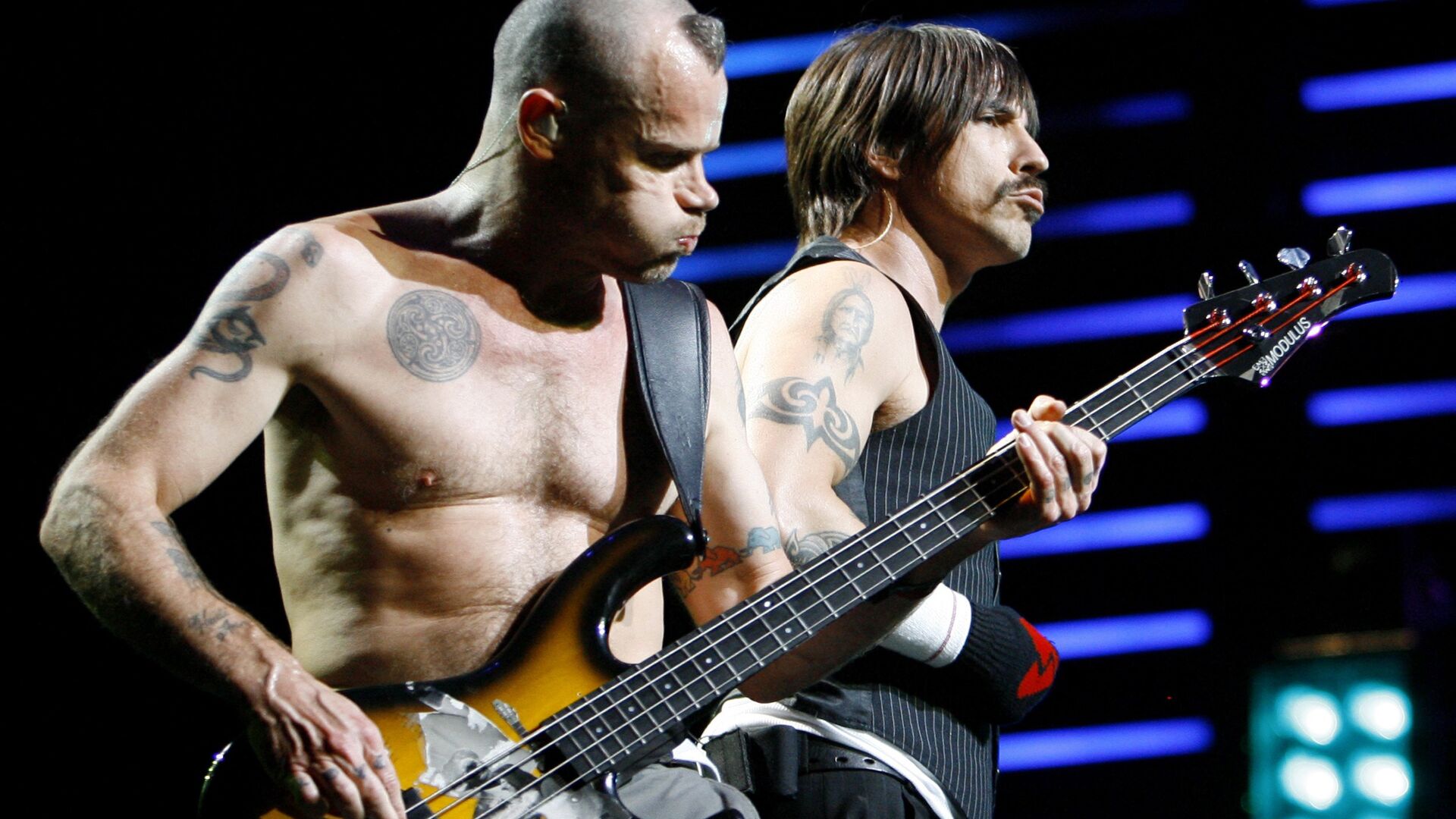 Red Hot Chili Peppers e The Black Keys em destaque hoje no Alive