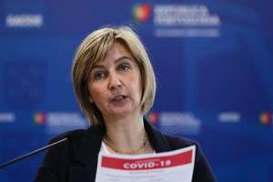 Ordens e sindicatos da saúde reúnem-se na próxima semana com ministra