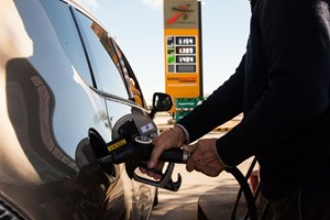 OE2021: Governo mantém adicional do imposto sobre produtos petrolíferos e energéticos