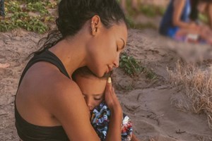Naya Rivera, atriz de Glee, morreu a salvar o filho de quatro anos