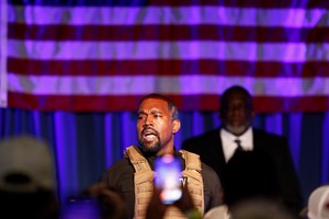 EUA: Kanye West quer dar um milhão a quem tiver um bebé se for eleito presidente