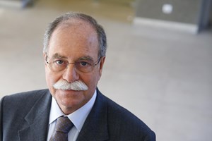 “Agricultura exporta mais que a TAP e não se endividou para comprar aviões”
