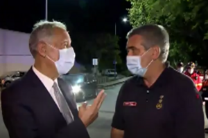Marcelo agradece aos bombeiros no combate ao fogo em Cascais