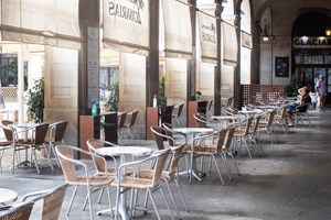 Covid-19: Espanha soma mais de 2.200 novos casos em 24 horas