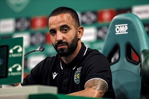 Sporting derrota Benfica e cimenta liderança