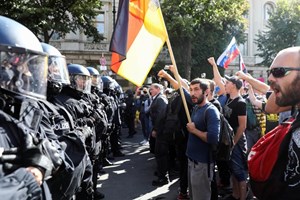 Covid-19: Polícia alemã dispersa protesto em Berlim contra restrições