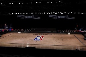 Lakers perdem com Clippers na estreia da nova época da NBA