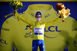 Tour: Alaphilippe vence segunda etapa e é o novo camisola amarela