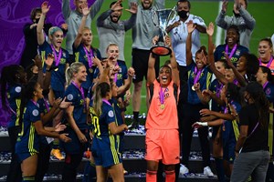 Lyon bate Wolfsburgo e conquista sétima Champions de futebol feminino
