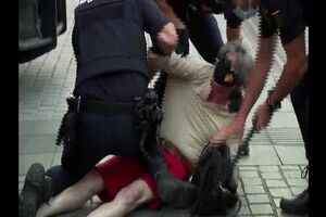 protestos espanha_editado.MP4