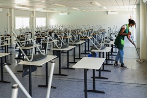 Covid-19: Pais e diretores confiam na segurança das escolas, mas pedem mais testes e vacinação