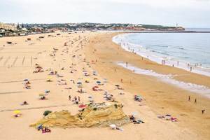Covid-19: Multas nas praias ainda não podem ser aplicadas, indica Autoridade Marítima