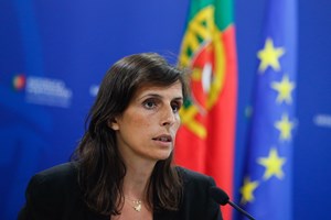 Costa muda cinco secretários de Estado