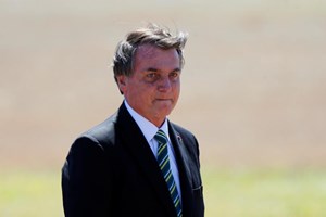 Juiz determina que Bolsonaro se apresente para depor em caso sobre interferência na polícia
