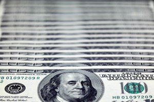 Investigação revela como bancos facilitaram transferências de biliões para criminosos