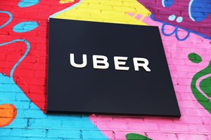 'Diziam que éramos uns porcos, uns tolos.' Taxistas revoltados com Uber Files