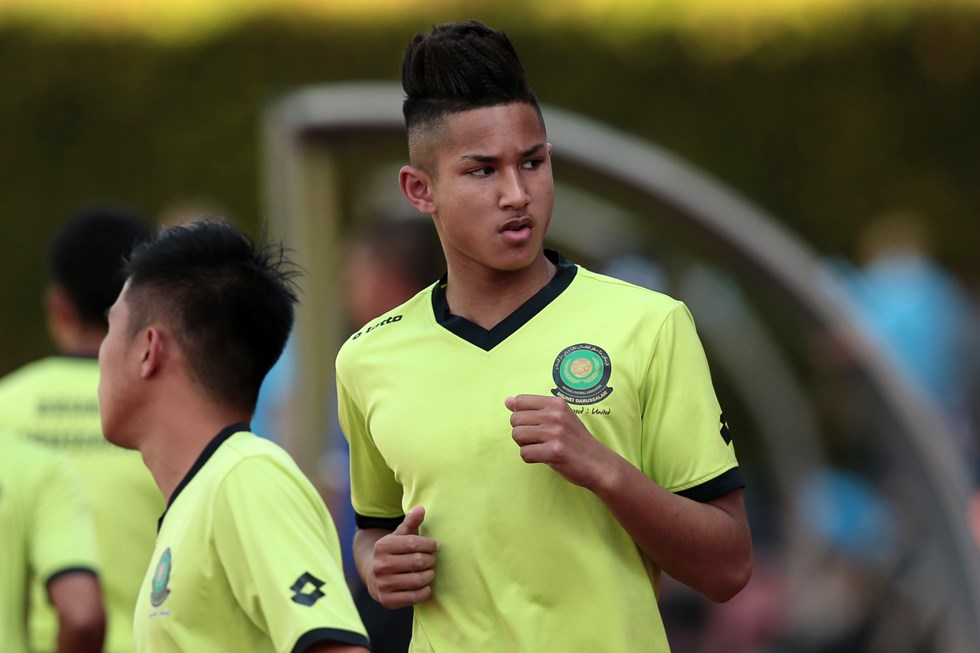 Faiq Bolkiah, o futebolista mais rico do mundo, vai reforçar o Marítimo ...