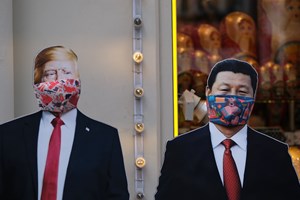 Pandemia foi usada para fragilizar a democracia