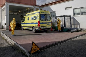 INEM transportou mais de 2 mil casos suspeitos de Covid-19 na última semana