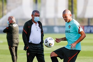 Rafa, Domingos Duarte e Sequeira falham jogo de Portugal com a França