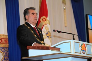 Presidente do Tajiquistão reeleito com mais de 90% dos votos