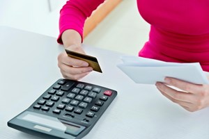 As grandes despesas e receitas: do isolamento profilático aos fundos europeus
