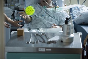 Covid-19: Médicos têm de escolher quem tratam. Quais são os critérios?