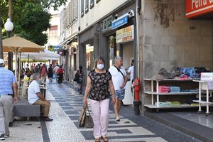 Covid-19: Madeira vive situação perigosa com regresso de estudantes no Natal