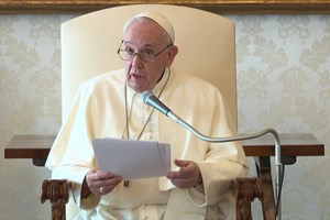Papa diz que mundo precisa de 'vacina para o coração' em 2021