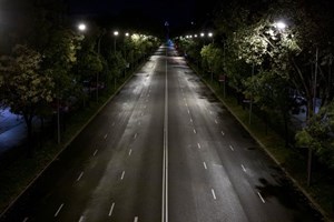 Ruas de Espanha ficaram desertas na primeira noite de recolher obrigatório