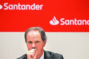 Santander Portugal, Pedro Castro e Almeida