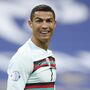 Ronaldo quebrou quarentena na Juventus. Agora está infetado pela Covid-19