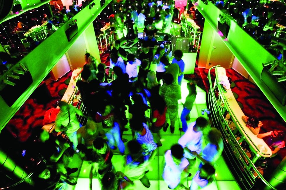 Cerca de 200 pessoas apanhadas em festa pela GNR em Vizela Portugal