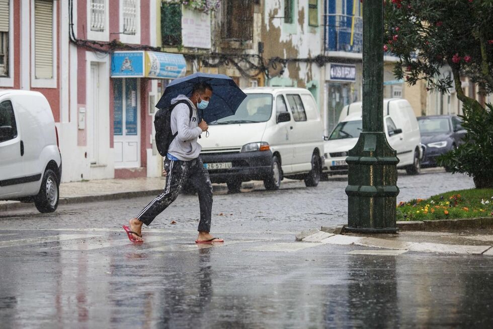 Proteção civil registou 490 ocorrências entre as 00:00 e as 07:45