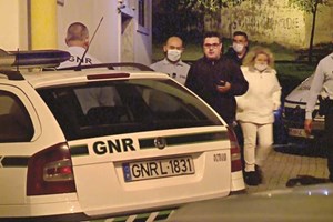 Ex-bispo da IURD pede dinheiro para funeral de mulher morta pelo filho no Seixal