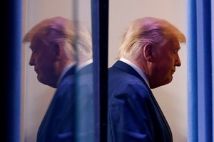 Irão impõe sanções simbólicas ao presidente cessante Donald Trump