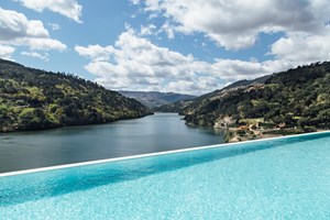 Road Trip na N108, seguindo o curso do Douro