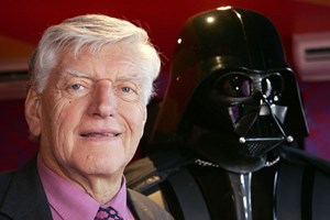 Morreu o ator Dave Prowse, o Darth Vader de Guerra das Estrelas