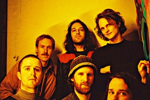 Em K.G., os King Gizzard quebram novamente a monotonia