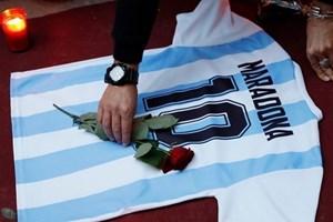 Imprensa argentina questiona condições do quarto onde morreu Maradona