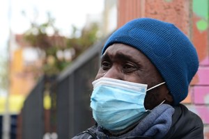 Migrações: Dois mortos em Espanha num incêndio em armazém ocupado por migrantes