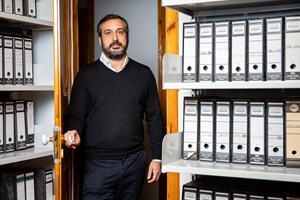 O negociador 'astuto e fiável' das coligações negativas