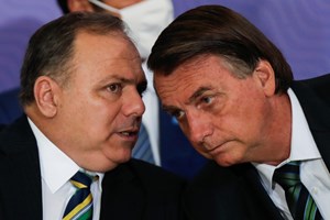 Brasil anuncia plano de vacinação à Covid-19, mas sem vacinas nem datas