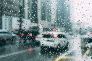 Temperaturas mais baixas e aguaceiros vão manter-se até ao final da semana