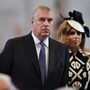 Princesa Beatrice enfraquece álibi do pai no caso Epstein