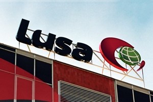 Regulador dos media 'terá de se pronunciar' sobre compra da Lusa por Marco Galinha