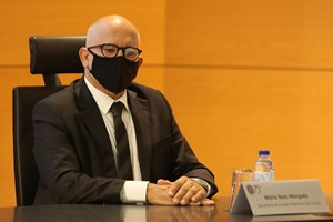 Secretário de Estado critica diretor da DGPJ por comunicado retirado do site