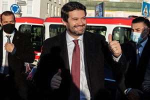 Se Chega rasgasse acordo nos Açores, criava 'um limbo irresponsável'